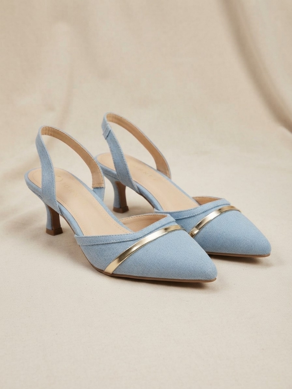 Journee Collection Nellia Denim Slingback Kitten Heel Pumps 8W